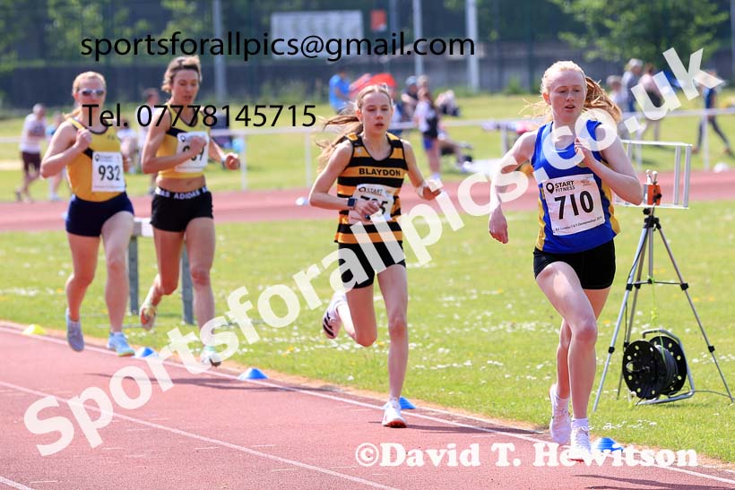 Womens Seniors and Under-20s 1500 metres, 2024 North Eastern Track and Field Champs., Middlesbrough.  Photo: David T. Hewitson/Sports for All Pics